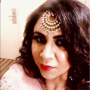 Meet your Posher, Pratibha